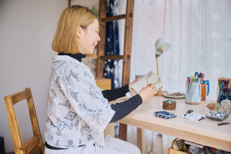 画像: 傷んでしまった洋服も、手直しすれば特別な「一点もの」に