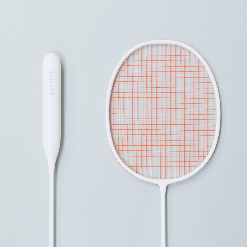 画像: 継ぎ目のない一体成型グリップを採用