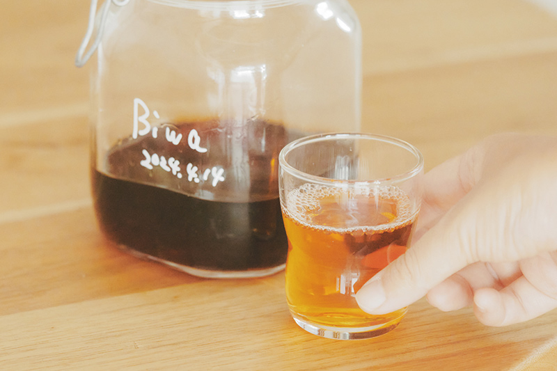 画像: 美しい琥珀色に。私はうがい薬として愛用