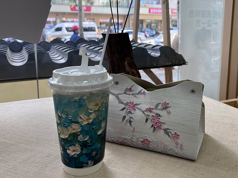 画像: 漢方薬局内にある薬膳カフェ