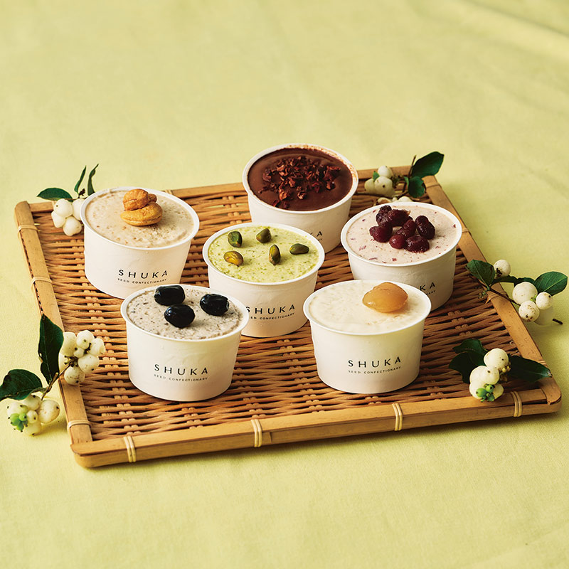 画像: 左から）カシューナッツ、丹波黒豆、スーパーグリーンピスタチオ、カカオ、斗六豆バニラ、瑞穂大納言小豆