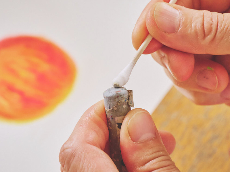 画像6: 大人の趣味に。だれでも30分で“雰囲気よく”描ける「クレヨンスケッチ」が楽しい!ころんとかわいいりんごを描いてみよう/イラストレーター・川崎由紀さん