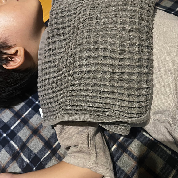 画像: 日常的にこんにゃく湿布でケアしています