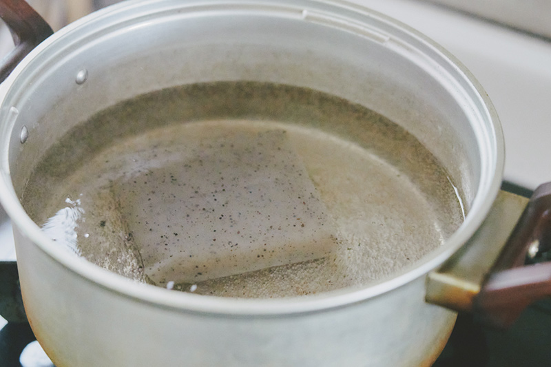 画像1: 2ステップで簡単！こんにゃく湿布のつくり方