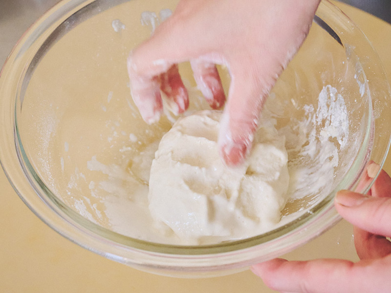 画像: 指の跡が残る程度にまとまればOK