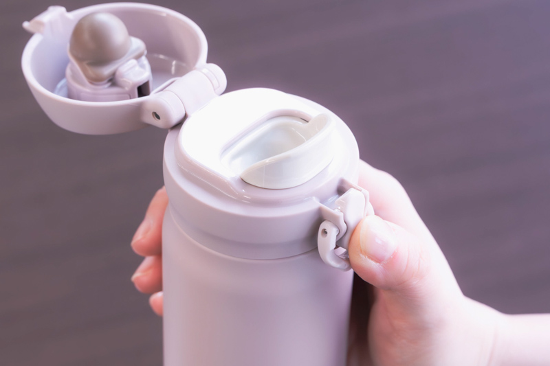 画像: ワンタッチですばやくオープン