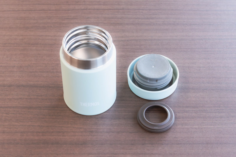 画像: フタはシンプルな構造で、すみずみまで洗える