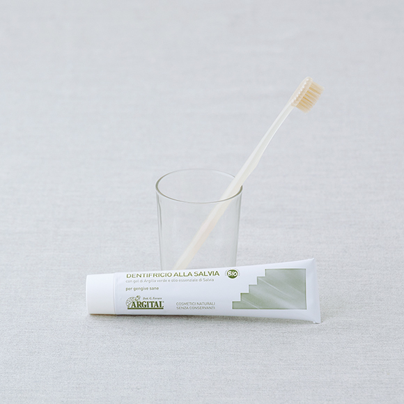 画像: 75mL／石澤研究所 ☎0120-49-1430