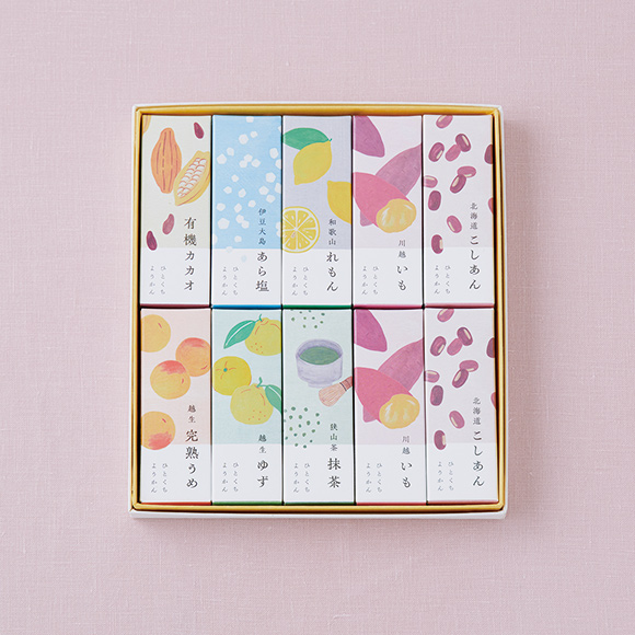 画像: 北海道こしあん2本、川越いも2本、越生ゆず1本、有機カカオ1本、越生完熟うめ1本、伊豆大島あら塩1本、狭山茶抹茶1本、和歌山れもん1個／あんこどき ☎048-642-3953