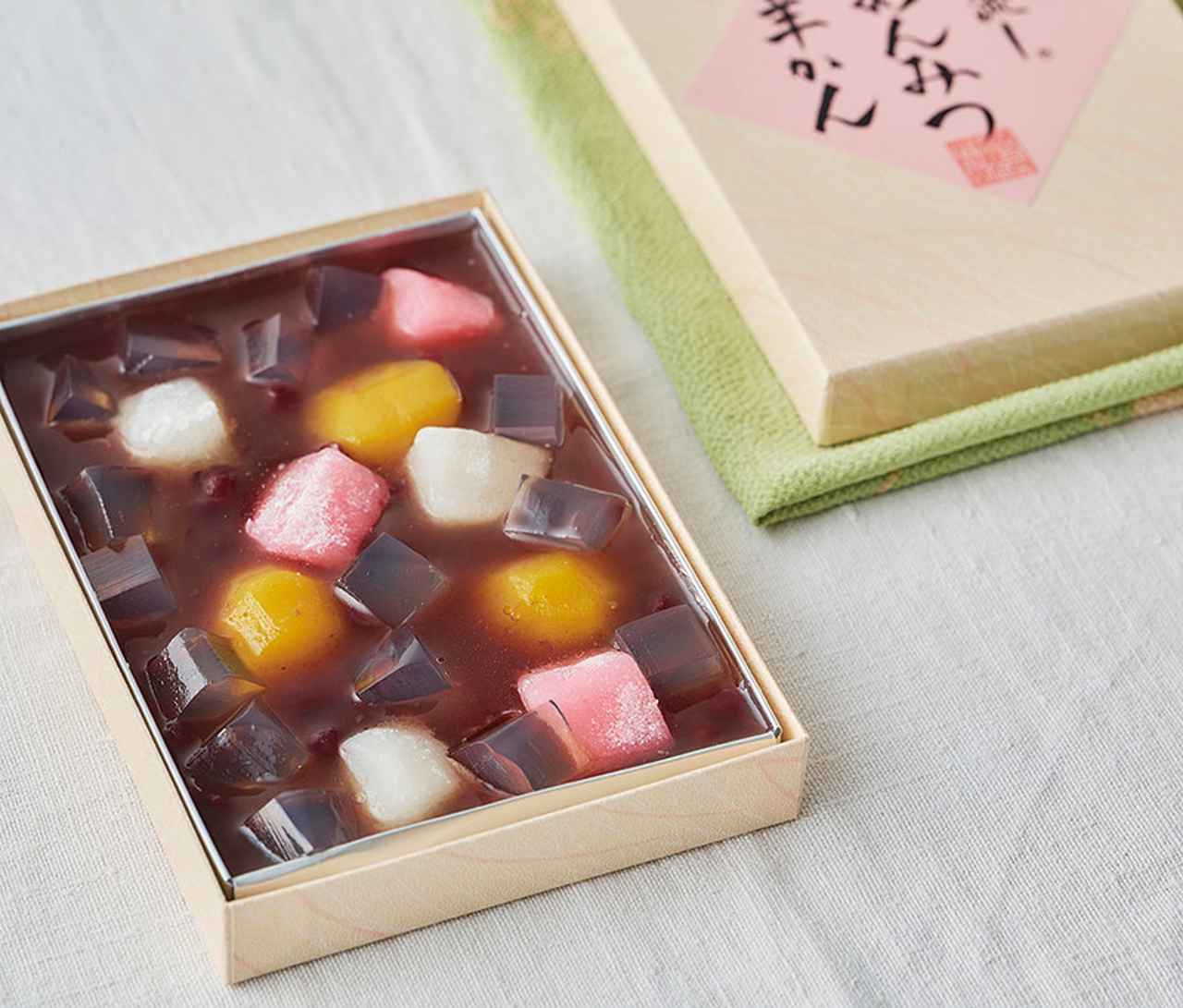 画像: 年末年始のお取り寄せ。料理家・発酵マイスター 榎本美沙さんが選ぶ“宝石”のような贅沢和菓子「あんみつ羊かん」 - 天然生活web