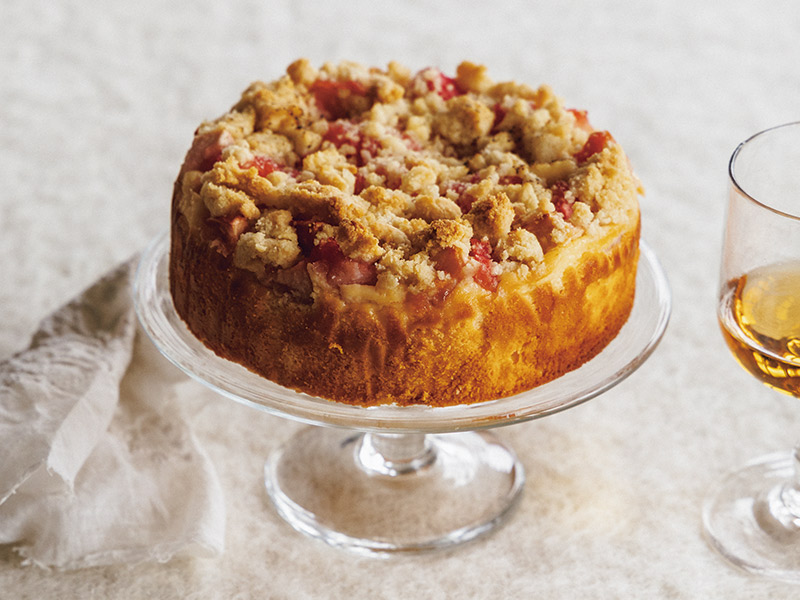 ごろっとりんごの「アップルクランブルベイクドチーズケーキ」のつくり方。クリームチーズと楽しむ濃厚チーズケーキ／料理家・真藤舞衣子さん