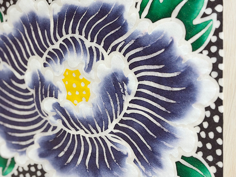 画像: じんわりと広がるような彩色も美しい