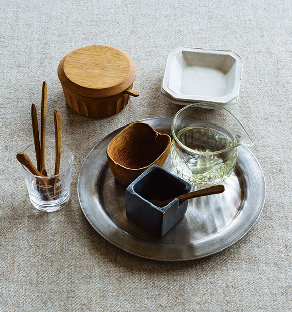 画像2: トマトでさっぱり「トマトすき焼き」のつくり方。少ない具材でシンプルに、飛田和緒さん家の“くりかえし鍋”+お気に入りの鍋道具いろいろ