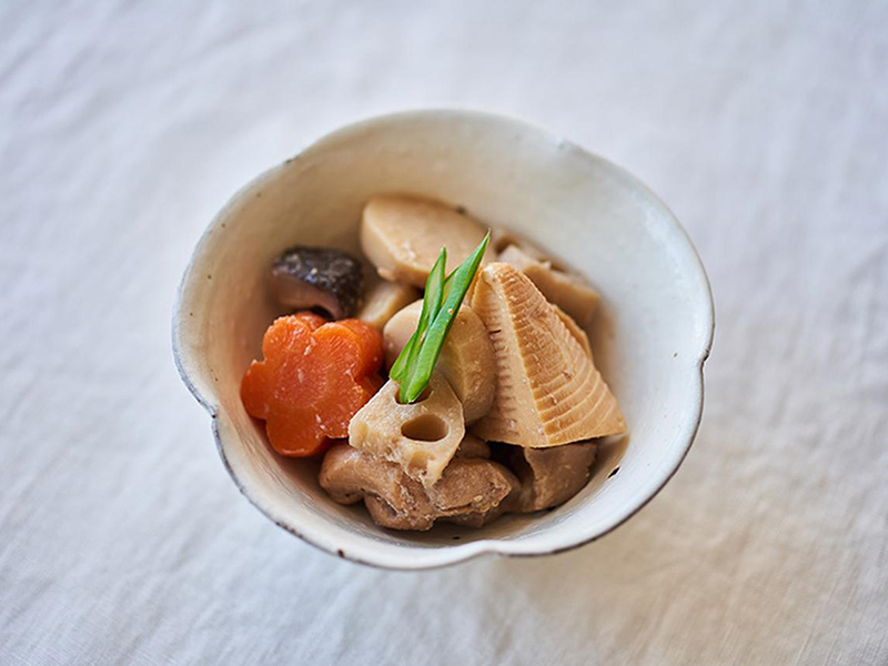 画像: お砂糖なし「甘酒筑前煮」のつくり方｜榎本美沙さん