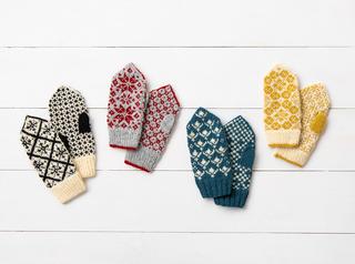 小林ゆかさんの手編みのミトン」