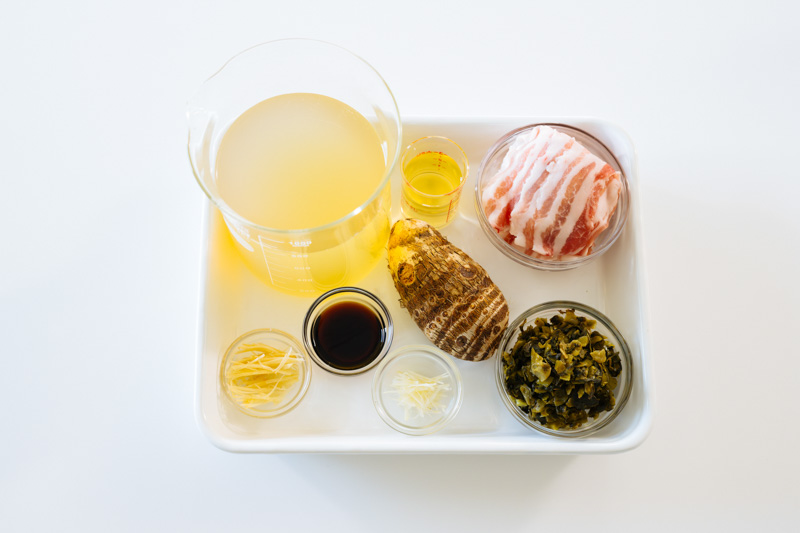 画像: 材料（4人分）