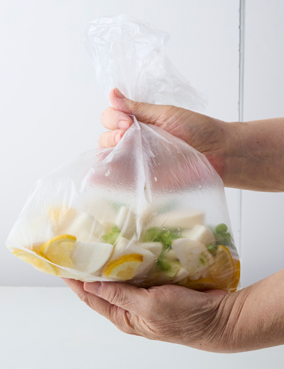 画像: 「もみもみ」で野菜の副菜づくり