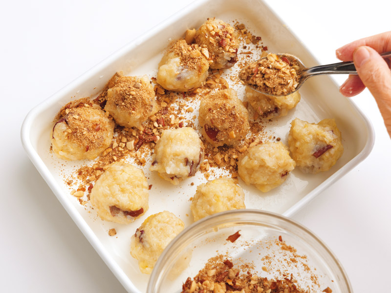 画像6: 食物繊維たっぷりおやつ「かんころ餅」のつくり方。炊飯器でかんたん！さつまいもともち米でつくる、長崎・五島の郷土菓子／料理研究家・荻野恭子さん