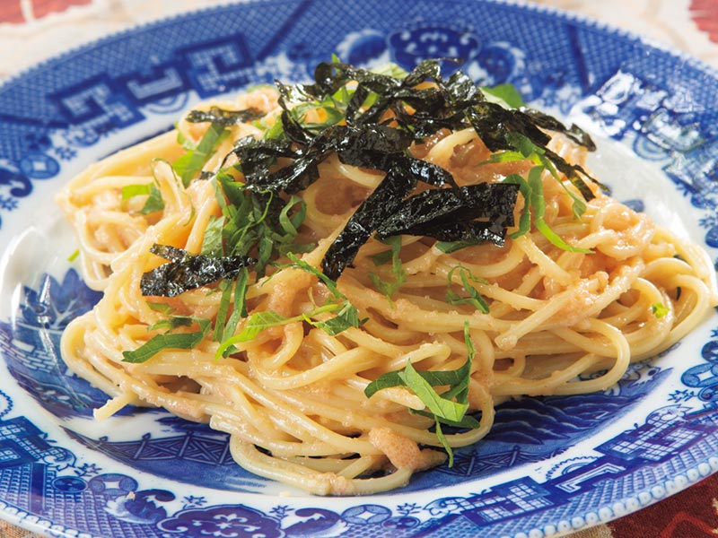 ベニシアさんの愛した「タラコ・スパゲティー」のつくり方。夫・正さんが受け継ぐ“思い出の味”青じそたっぷりでさわやかに／梶山正さん（写真家・料理人）