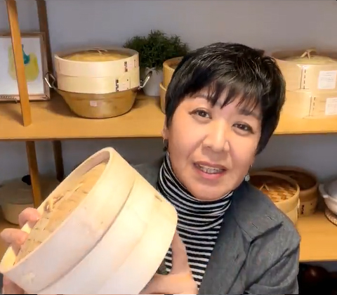 画像: 初心者でも手軽に手にしやすい「竹のせいろ」こちらは無印良品のもの