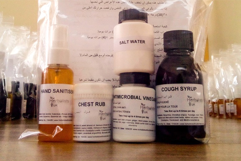 画像: ハーブを使ったセルフケアキット。手の消毒や咳のシロップなど