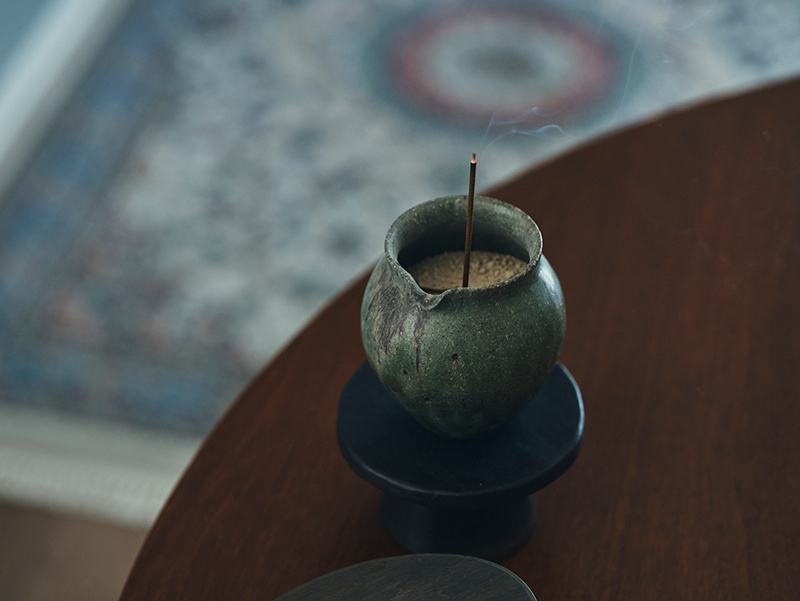 画像: ③お香をたく