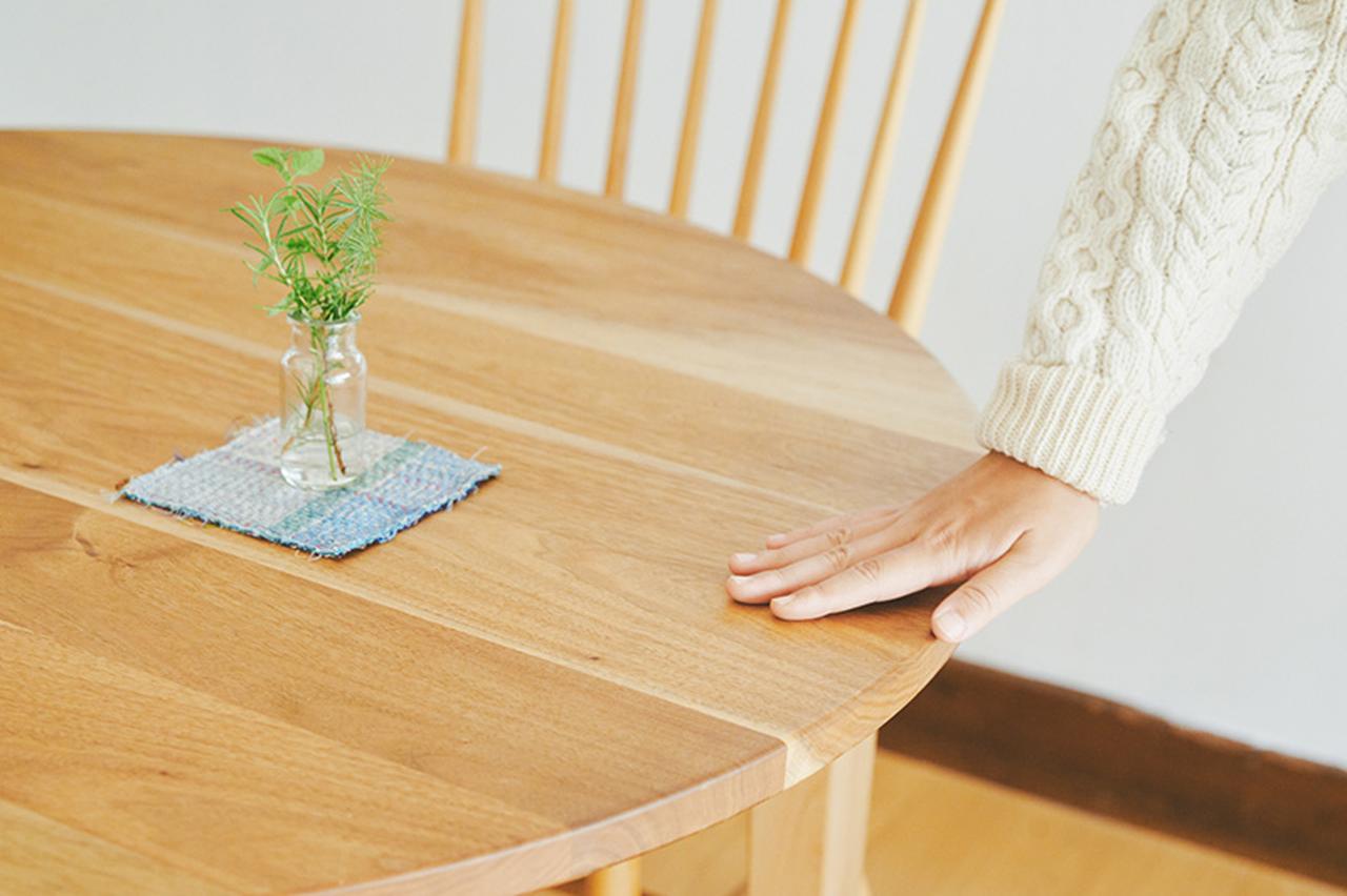 画像: くるみのテーブルは国産無垢材を扱う『キシル』で購入