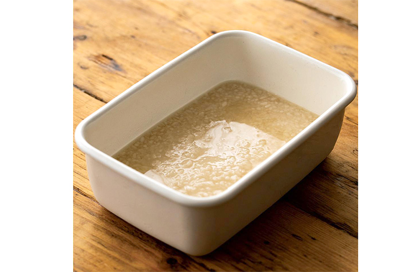 画像: 基本の「塩麴」のつくり方|榎本美沙さん