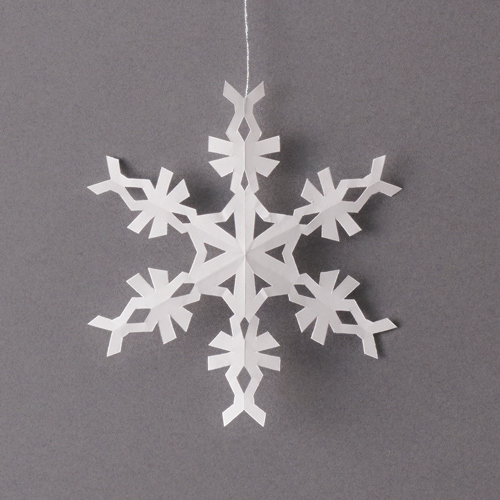 画像3: かわいい切り絵「雪の結晶」つくり方。紙を折って切るだけで完成！図案つきで楽しむ、手づくりクラフト／クラフト作家・くまだまりさん