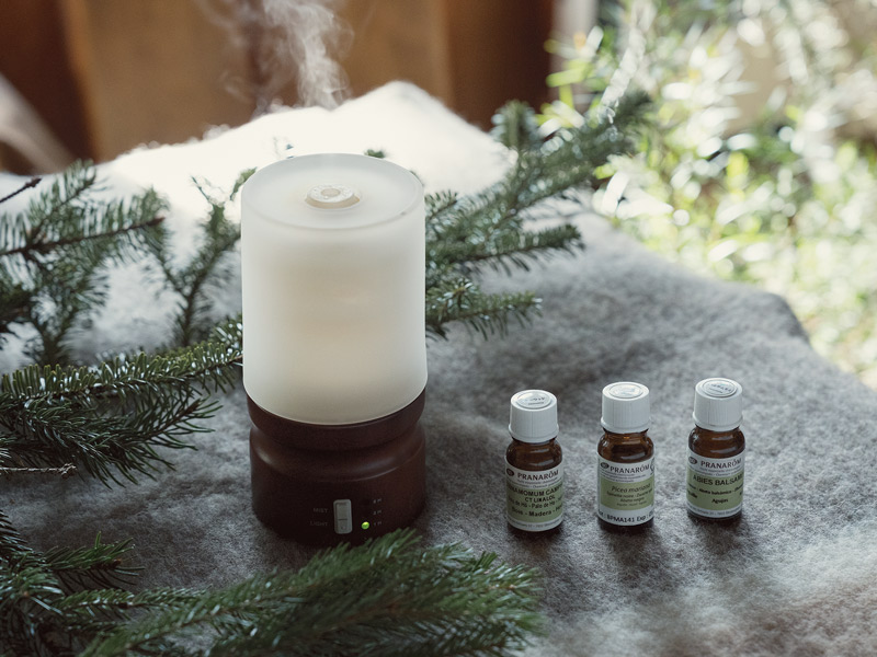 画像: 深呼吸でゆるめる 「森を感じるディフューザー」のつくり方