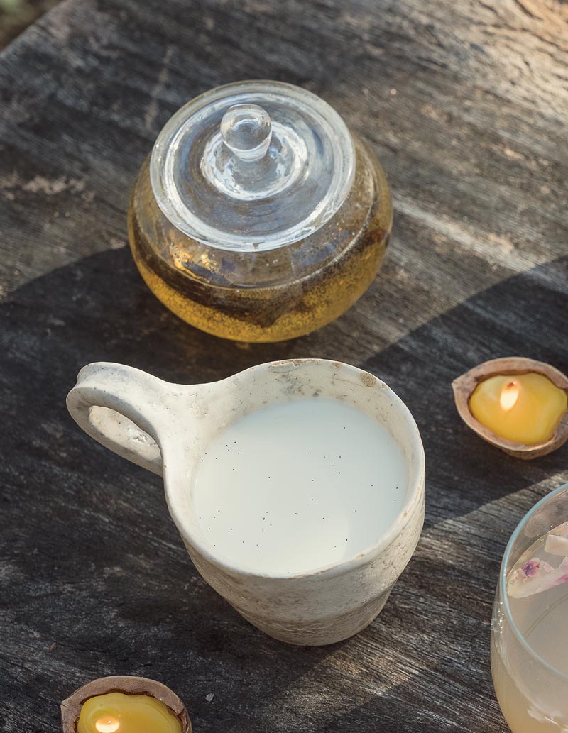 画像1: 眠りを誘う「バニラハニー」のつくり方。うっとり甘い香りに身をゆだねて／蓼科ハーバルノート・シンプルズ 萩尾エリ子さん