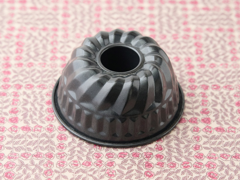 画像2: カカオ香る「チェリーケーキ」のつくり方。好きな型でつくれる！濃厚ココア生地の“ほんのり甘酸っぱい”上品なケーキ｜手づくりお菓子の店・甘堂ふわ作のやさしいおやつ