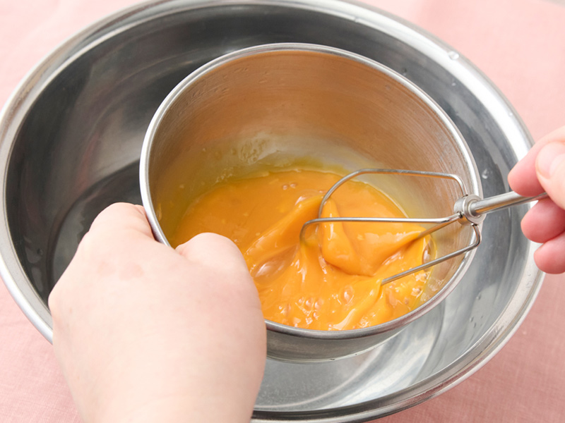 画像1: カカオ香る「チェリーケーキ」のつくり方。好きな型でつくれる！濃厚ココア生地の“ほんのり甘酸っぱい”上品なケーキ｜手づくりお菓子の店・甘堂ふわ作のやさしいおやつ