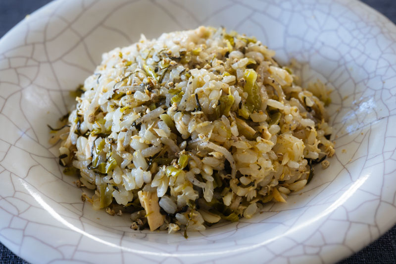 画像: 糸こん高菜チャーハンのつくり方