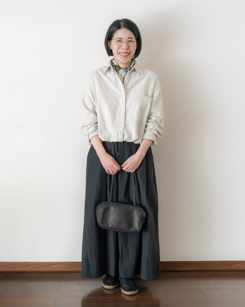 画像2: 【C.シャツ＋E.スカート＋K.スニーカー】