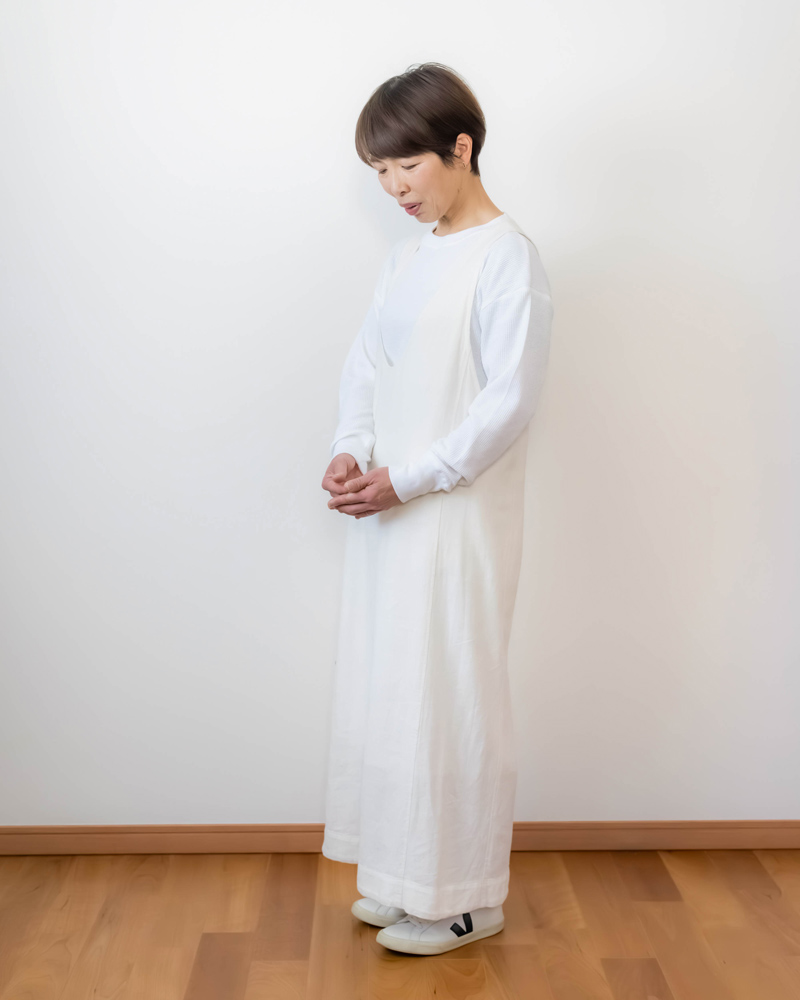 画像1: 【D.カットソー＋G.ジャンパースカート＋K.スニーカー】