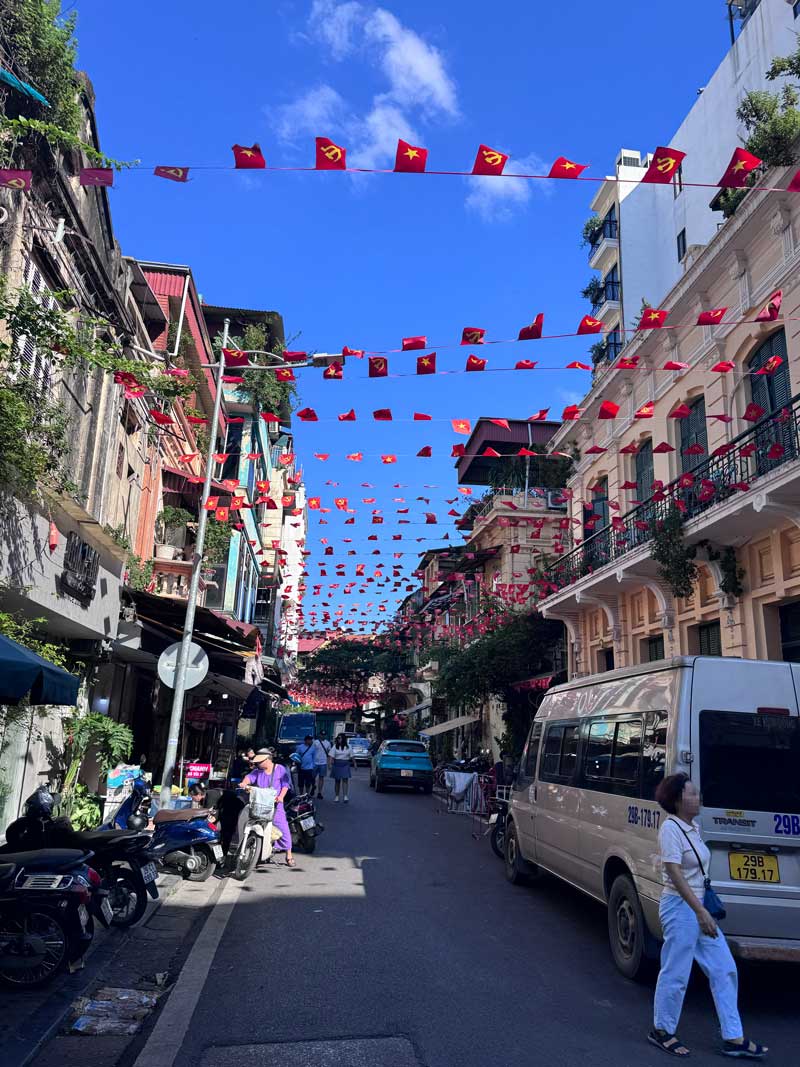 画像: 食とともに巡る、ハノイの旅