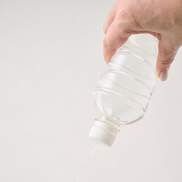 画像1: ペットボトルシャワーのつくり方