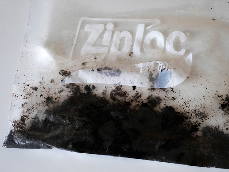 画像: 砕いた状態