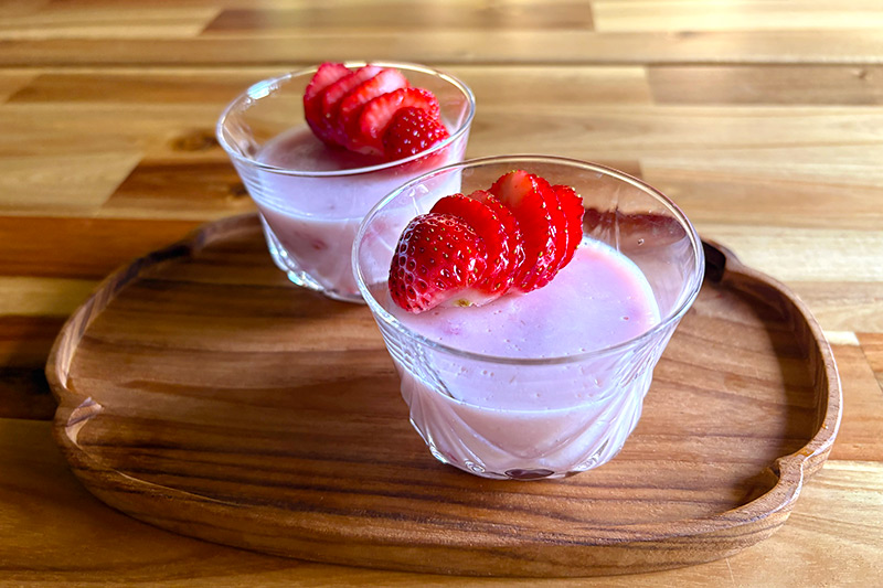 画像: いちごミルクプリンのつくり方