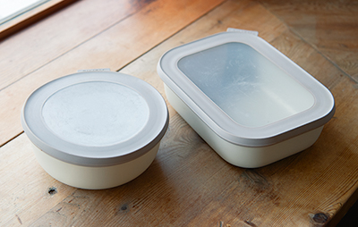 画像: 環境に配慮し、要返却のリユース容器での提供も行う