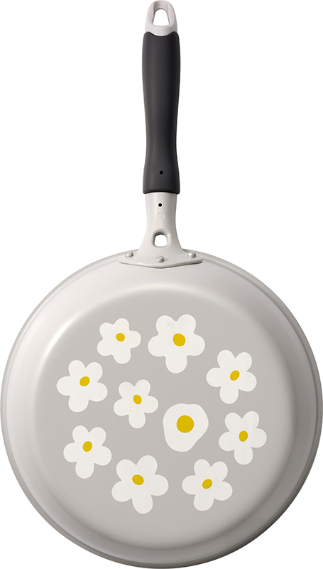 画像: 白い花とブランドアイコンの目玉焼きが描かれた、北欧テイストのデザイン。ギフトにもぴったり