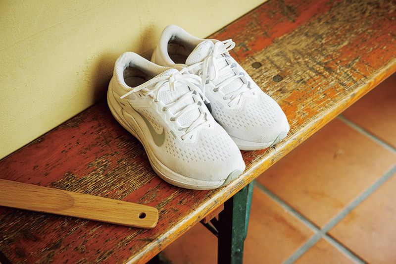 画像: 色と履き心地で選んだ、安曇野のハードな山道を歩くためのよき相棒