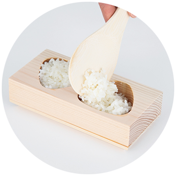 画像1: “おにぎり”づくりが劇的に楽になる！おいしくにぎれてサイズもいろいろ、日本製の「木製おにぎり型」6種を試して本音でレビュー／いいモノあうモノ