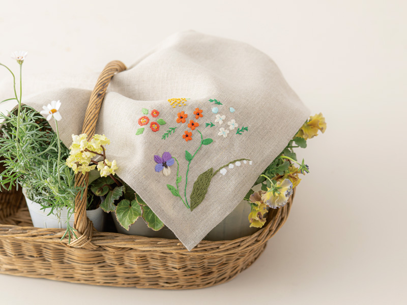 画像: 「小さな花のリネンクロス」のつくり方