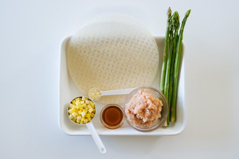 画像: 材料（8本分）