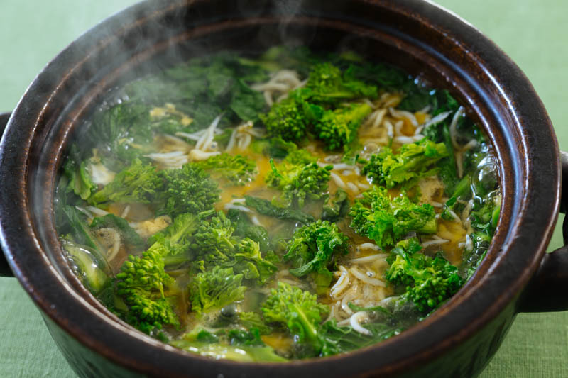 画像: 菜の花としらす干しの卵とじのつくり方