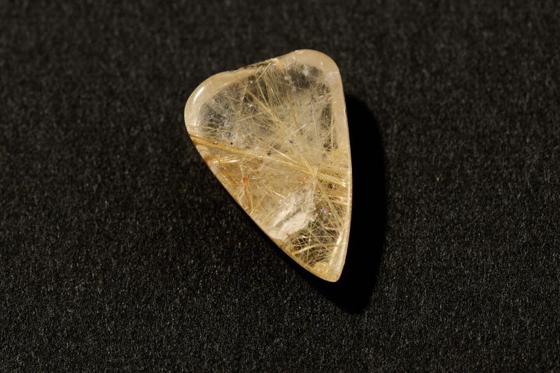 画像: 右下の方に小さな虹が見えるんです