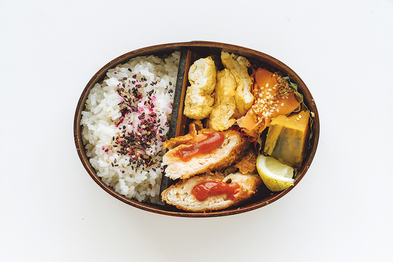 画像: 店舗担当・富岡弘子さんのお弁当