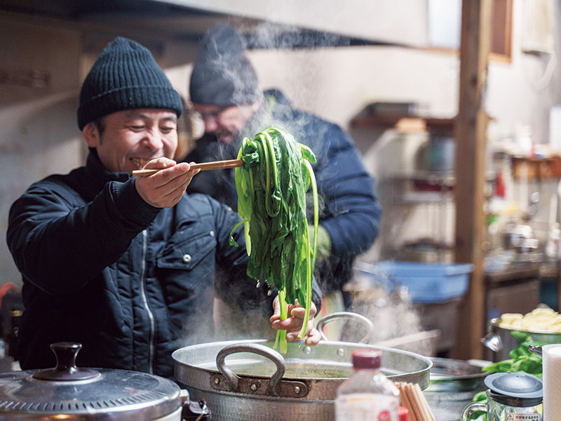 画像: 「杣径」の北崎裕さん。「写真を見返すと、みんな楽しそうなんですよね」と森さん